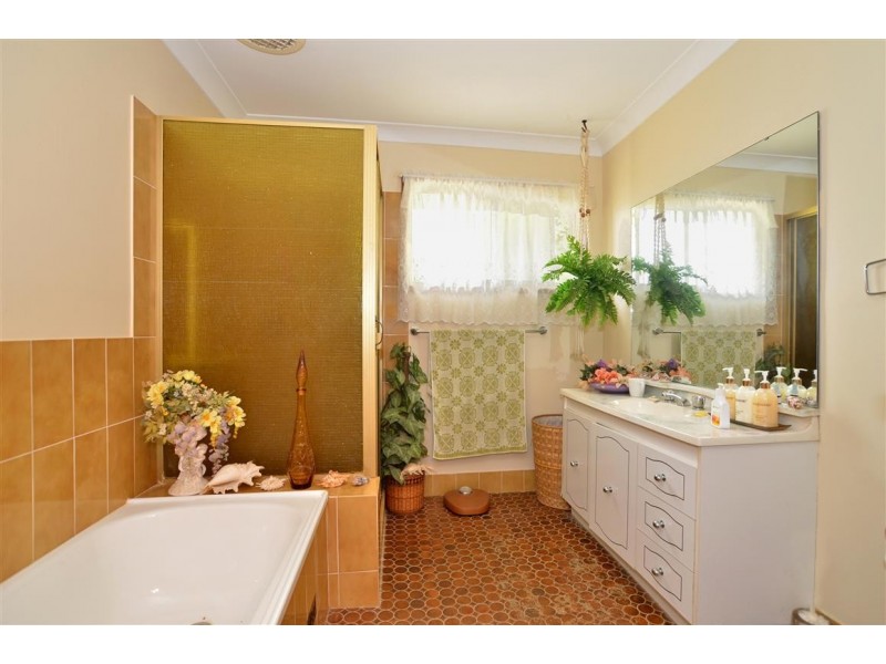 56 Greenfield Road, Empire Bay NSW 2257