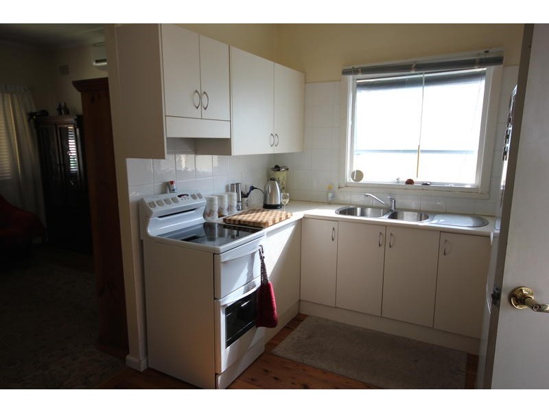 30 Boronia Avenue, Woy Woy NSW 2256