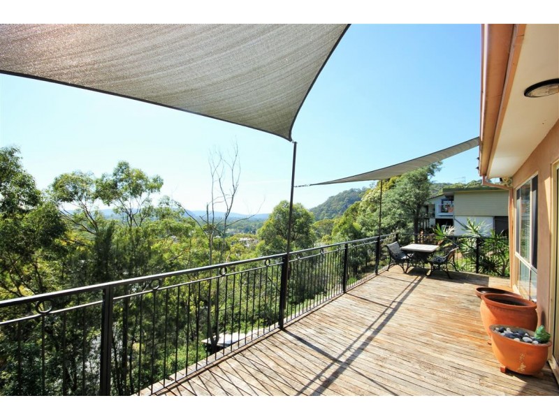 8 Timbertop Drive, Umina Beach NSW 2257
