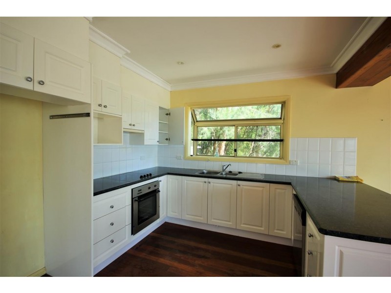 8 Timbertop Drive, Umina Beach NSW 2257