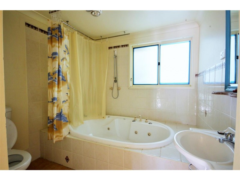 8 Timbertop Drive, Umina Beach NSW 2257
