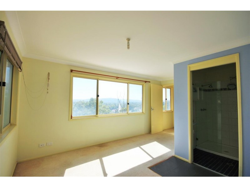 8 Timbertop Drive, Umina Beach NSW 2257