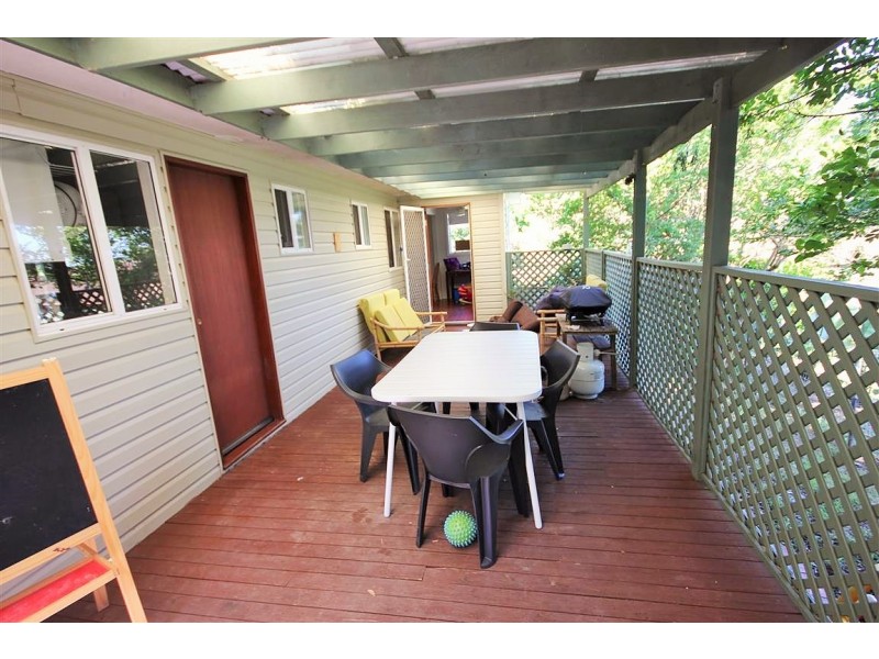 6 Adina Place, Wamberal NSW 2260