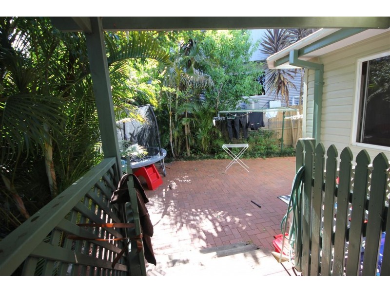 6 Adina Place, Wamberal NSW 2260