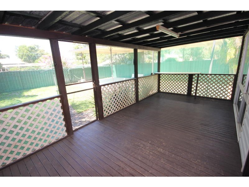 34 Boronia Avenue, Woy Woy NSW 2256