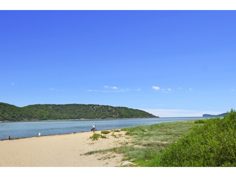 8/2-4 Waitangi Street, Blackwall NSW 2256