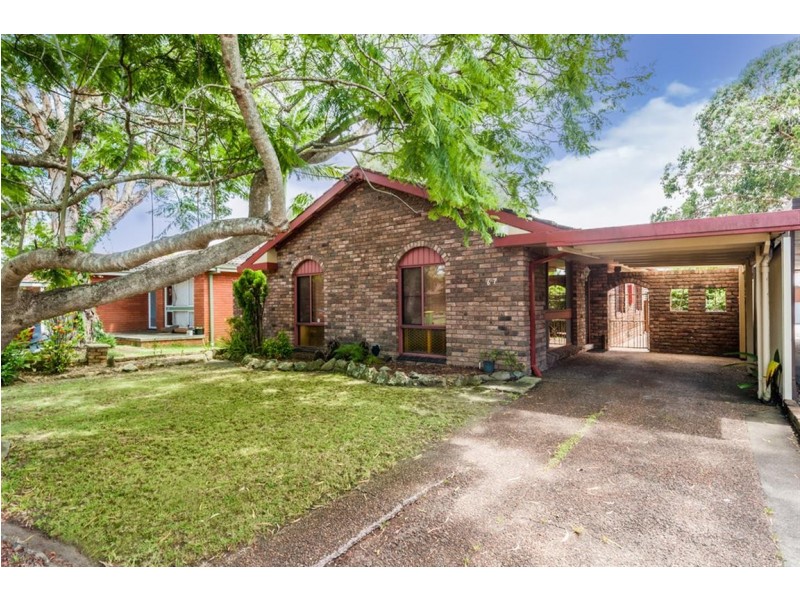 67 Mackenzie Avenue, Woy Woy NSW 2256