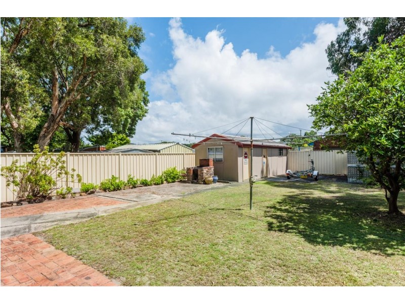 67 Mackenzie Avenue, Woy Woy NSW 2256