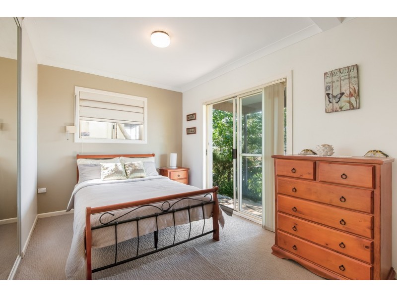 22 Morley Avenue, Bateau Bay NSW 2261