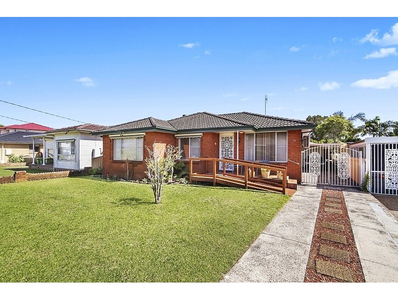 58 Robin Crescent, Woy Woy NSW 2256