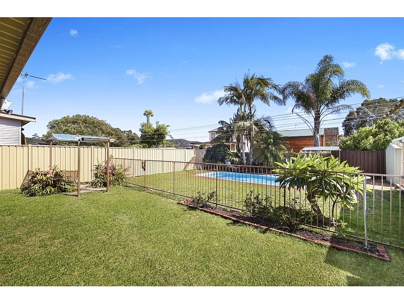 58 Robin Crescent, Woy Woy NSW 2256