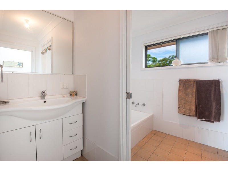 538 The Entrance Road, Bateau Bay NSW 2261