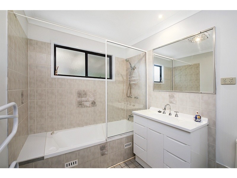 51 Broadwater Drive, Saratoga NSW 2251