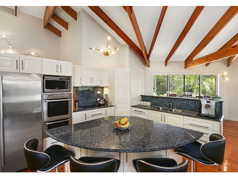 3 Kingsview Drive, Umina Beach NSW 2257