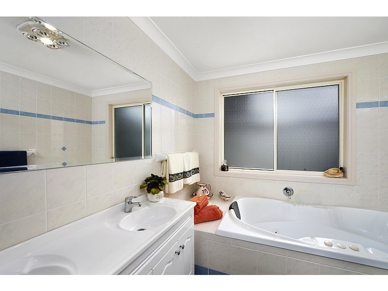 3 Kingsview Drive, Umina Beach NSW 2257