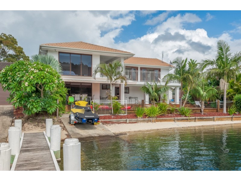 26 Long Arm Parade, St Huberts Island NSW 2257