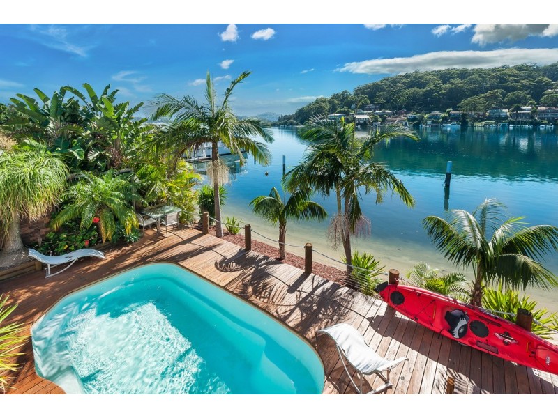 26 Long Arm Parade, St Huberts Island NSW 2257