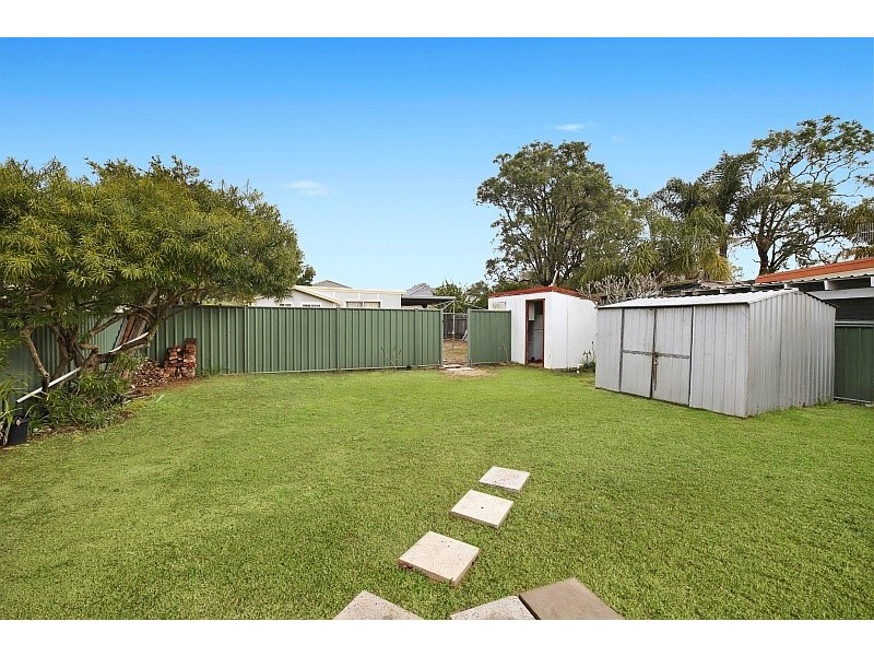 32 Bangalow Street, Ettalong Beach NSW 2257