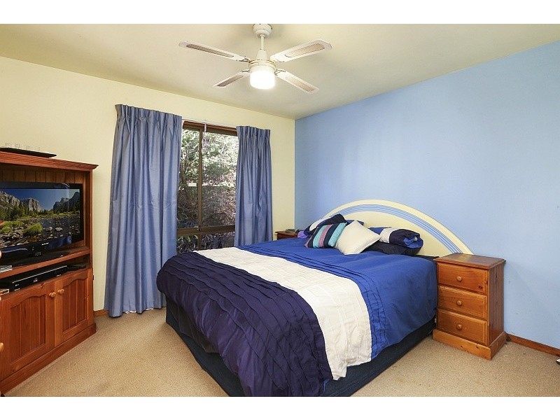 10 Daley Avenue, Daleys Point NSW 2257