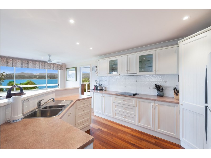 11 Sher Close, Empire Bay NSW 2257