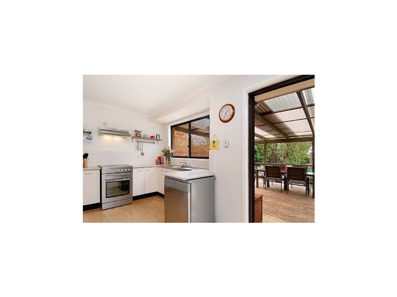 20 Cameron Crescent, Kincumber NSW 2251