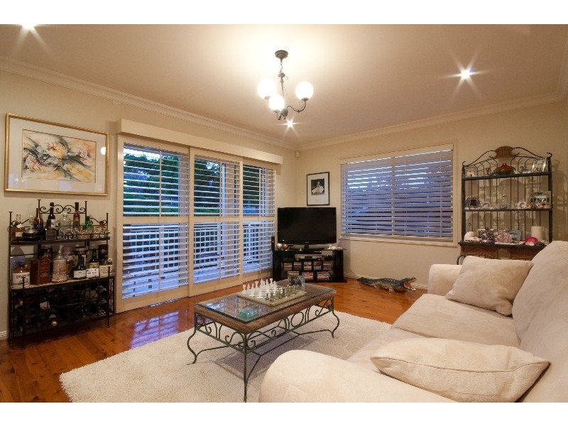 85 Albany Street, Point Frederick NSW 2250
