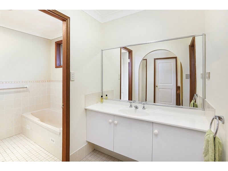 10 Admiralty Place, Umina Beach NSW 2257