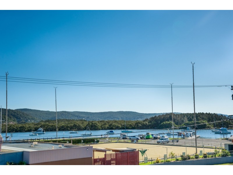 18 North Burge Road, Woy Woy NSW 2256