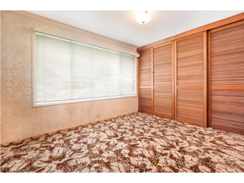 5 Jumbuck Crescent, Woy Woy NSW 2256