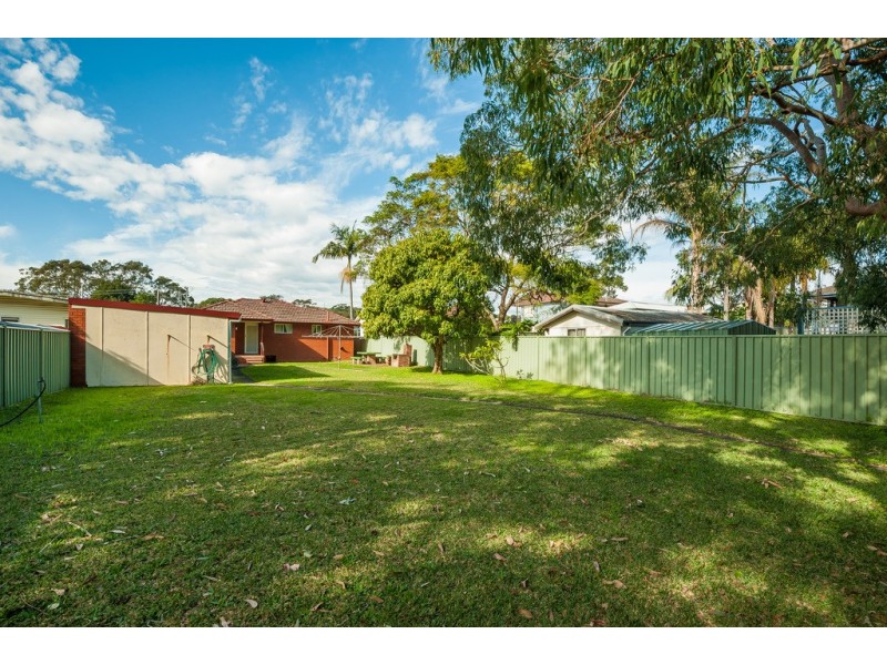 29 Wentworth Avenue, Woy Woy NSW 2256