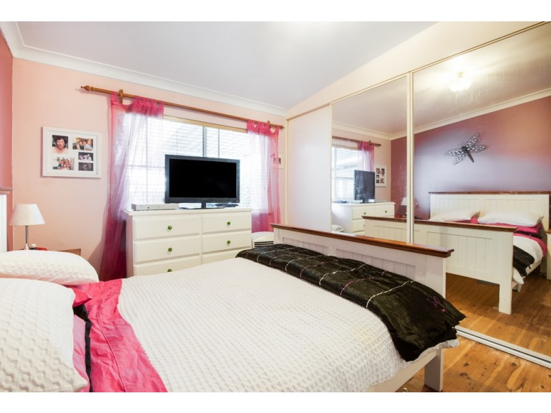 10 Veron Road, Umina Beach NSW 2257