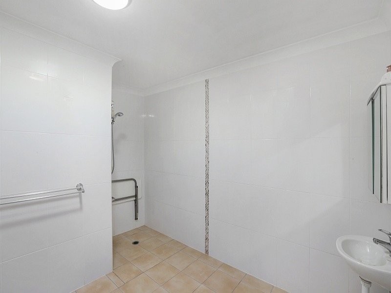 1/110 Avoca Drive, Kincumber NSW 2251