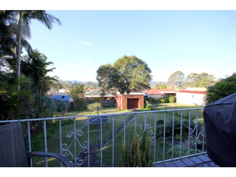 41 Hillcrest Road, Empire Bay NSW 2257