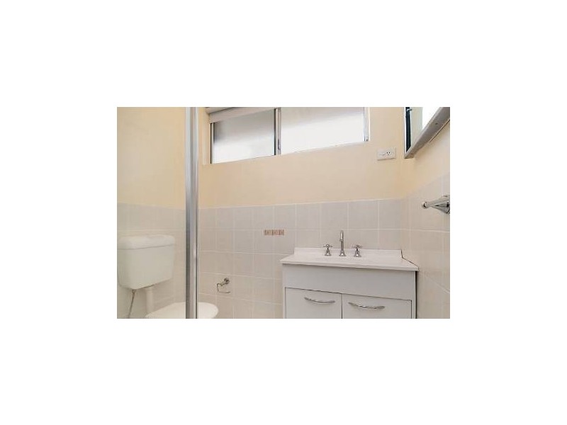 2/11a Warwick Street, Blackwall NSW 2256