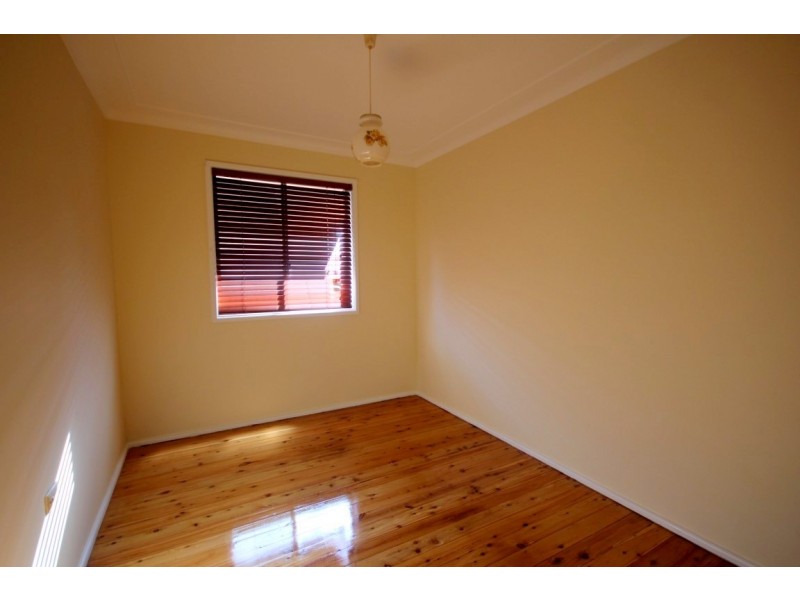 5 Jumbuck Crescent, Woy Woy NSW 2256