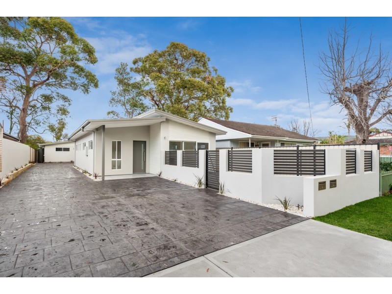 4 Waterloo Avenue, Woy Woy NSW 2256