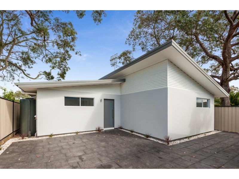 4 Waterloo Avenue, Woy Woy NSW 2256