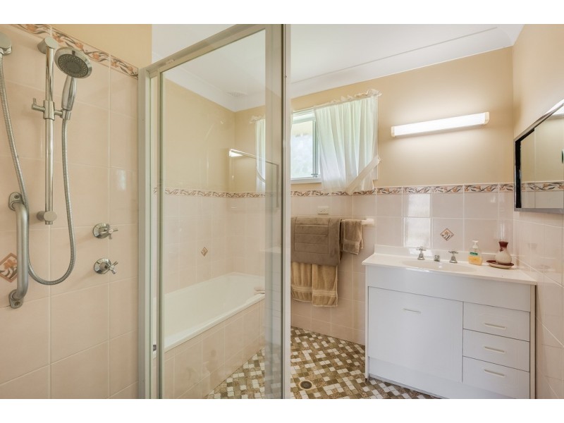 29 Wentworth Avenue, Woy Woy NSW 2256