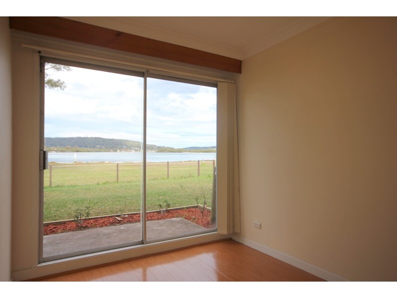 2/46 North Burge, Woy Woy NSW 2256