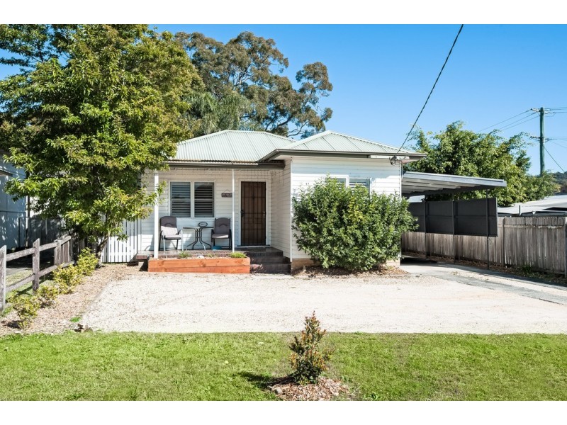 17 Rawson Road, Woy Woy NSW 2256