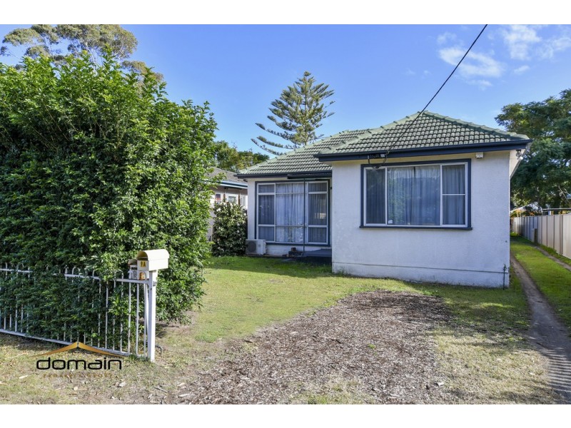 9 Trafalgar Ave, Woy Woy NSW 2256