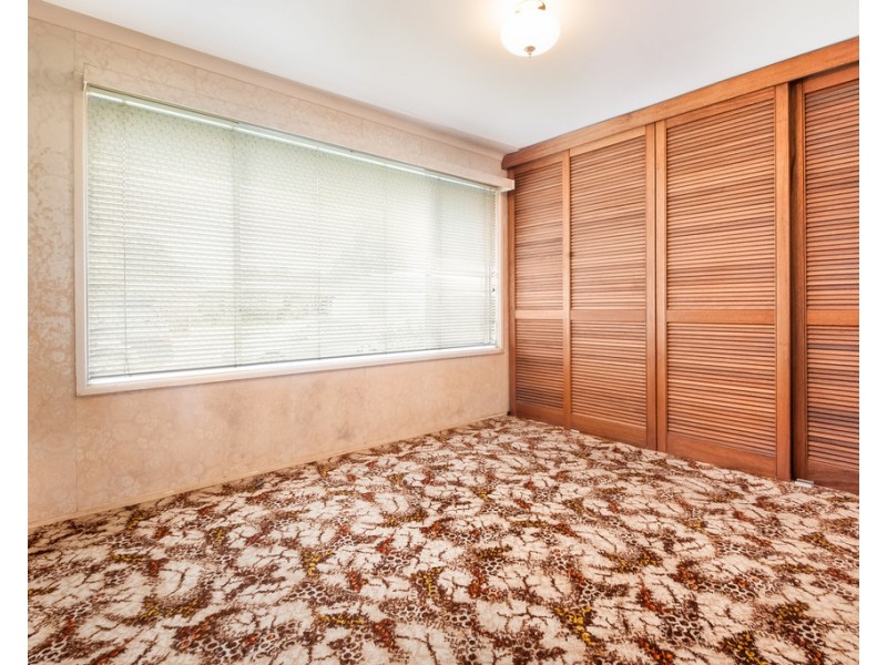 5 Jumbuck Crescent, Woy Woy NSW 2256