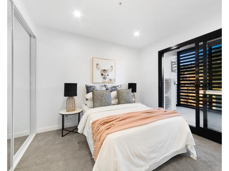 906/25 Mann Street, Gosford NSW 2250