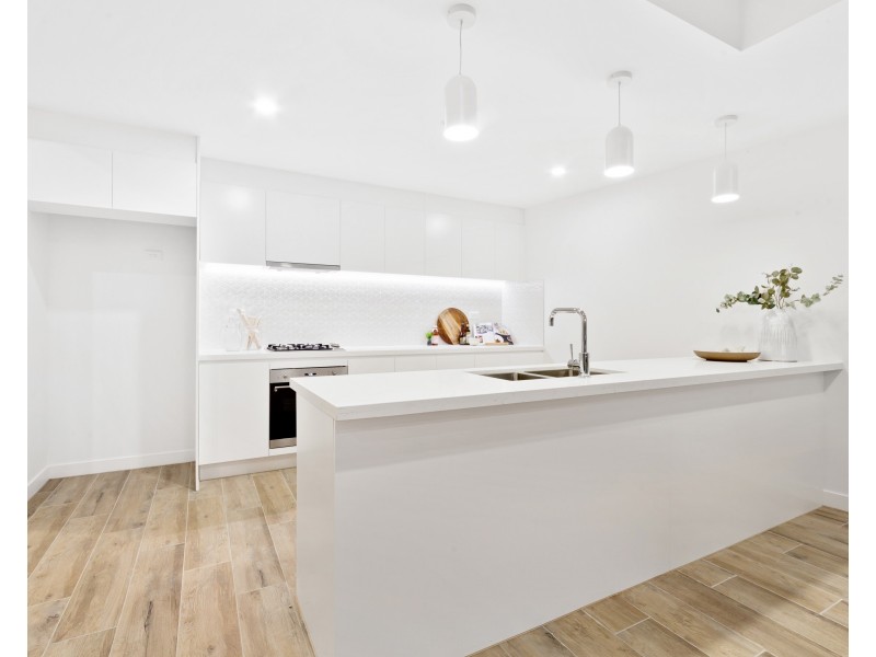 601/25 Mann Street, Gosford NSW 2250