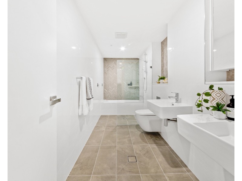 601/25 Mann Street, Gosford NSW 2250