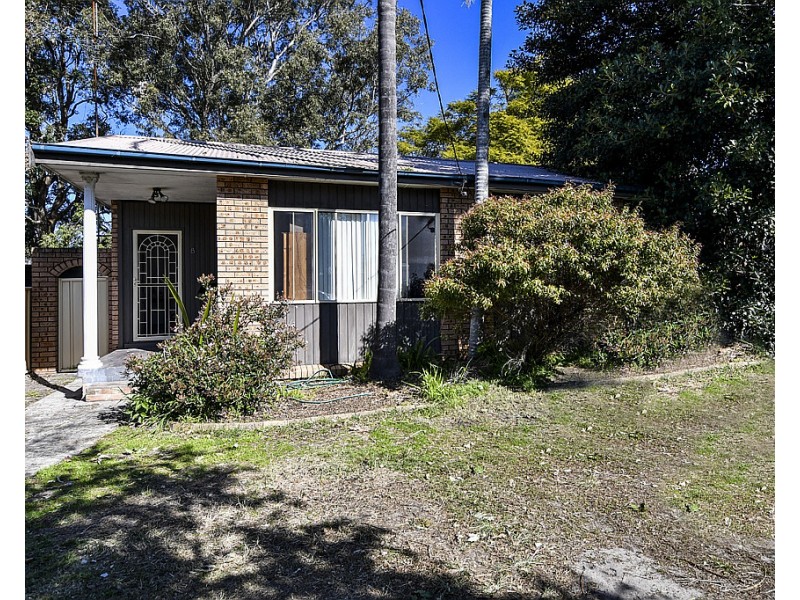 8 Miami Avenue, Woy Woy NSW 2256