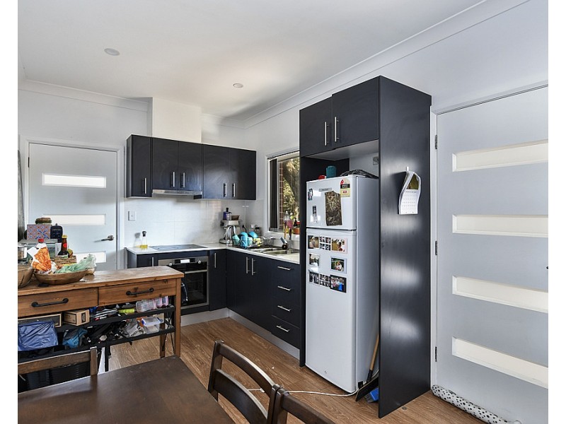 8 Miami Avenue, Woy Woy NSW 2256