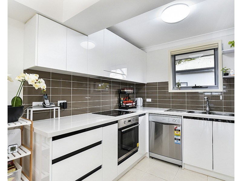 1/12 Park Road, Woy Woy NSW 2256