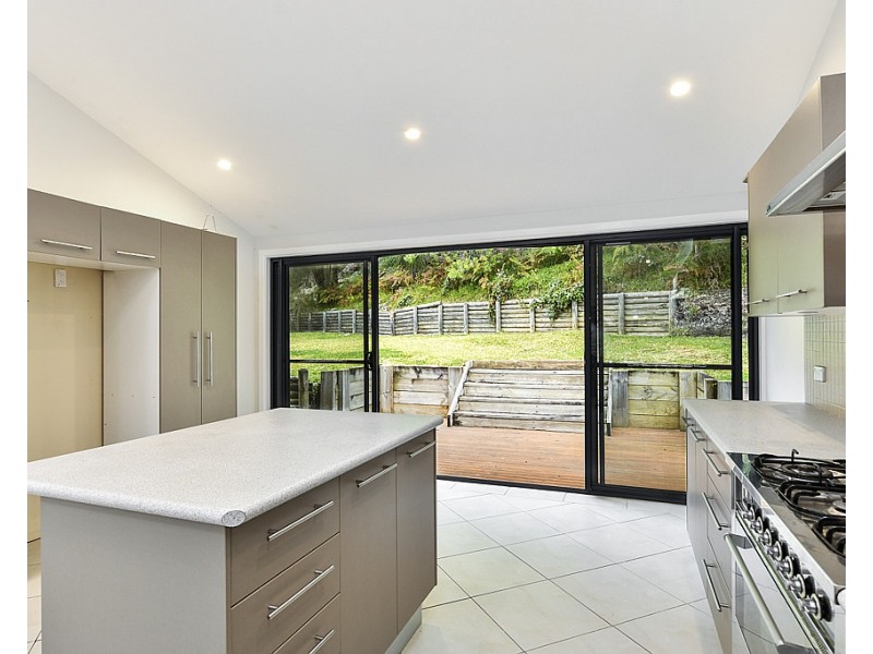 75 Wendy Drive, Point Clare NSW 2250