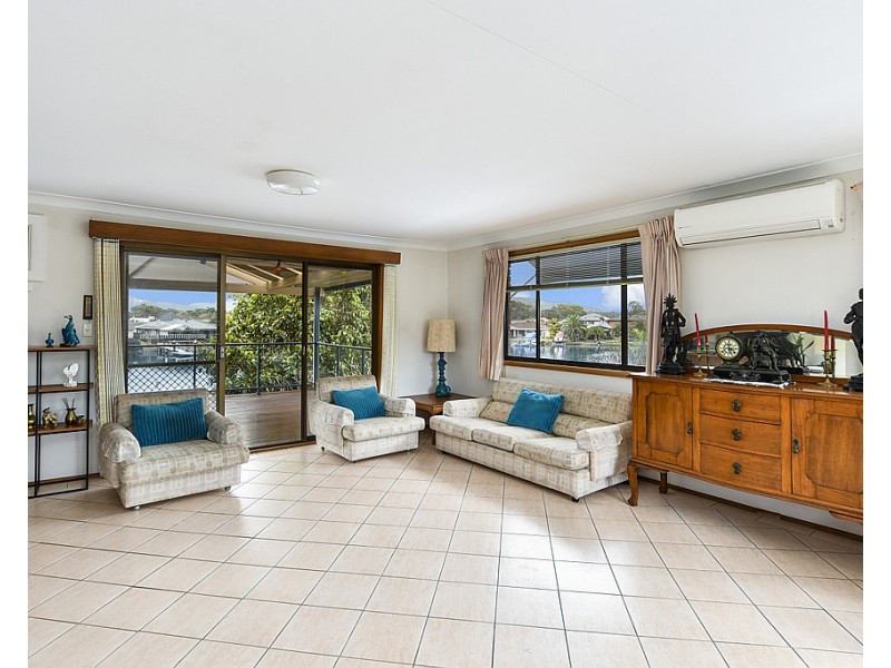 12 Marina View Parade, St Huberts Island NSW 2257
